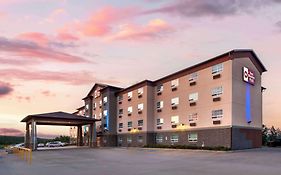 Best Western Plus Peace River Hotel & Suites